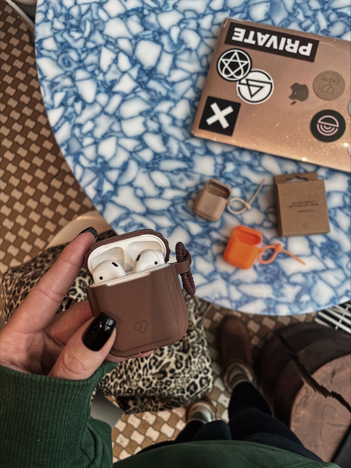 COVER CASSY URBAN SILIKONHÜLLE APPLE AIRPODS PRO KLEIN BLAU