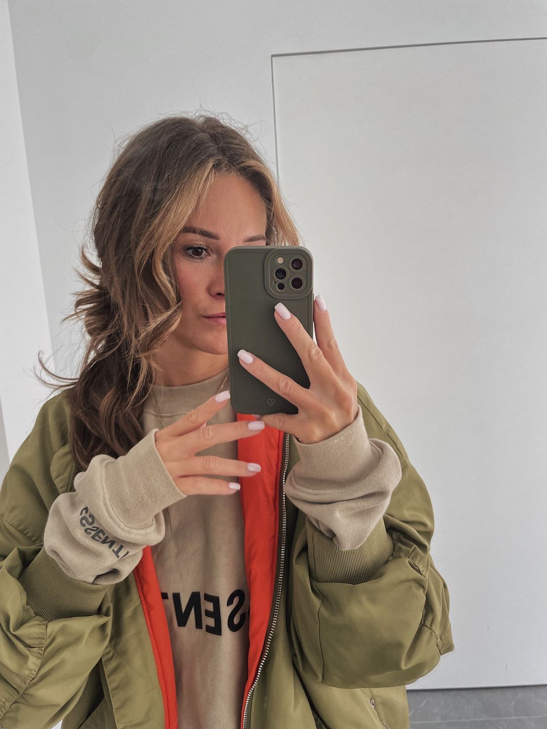 COVER CASSY URBAN SILIKONHÜLLE IPHONE 12 KHAKI